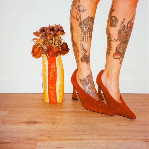 Jeffrey Campbell Hints Pump in Brown Suede - Picture 7 of 7